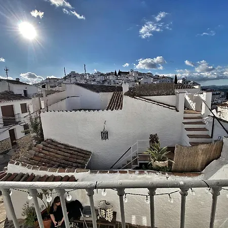 Castillo 15 Comares