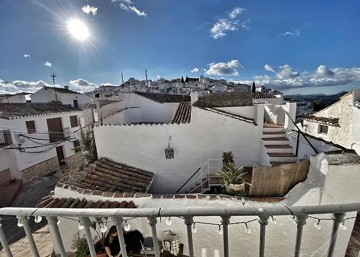 Castillo 15 Comares